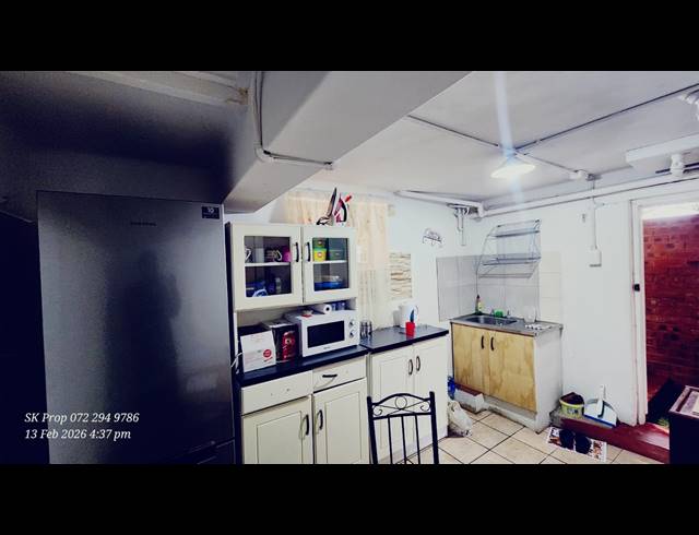 3 BEDROOM APARTMENT FOR SALE IN PELHAM